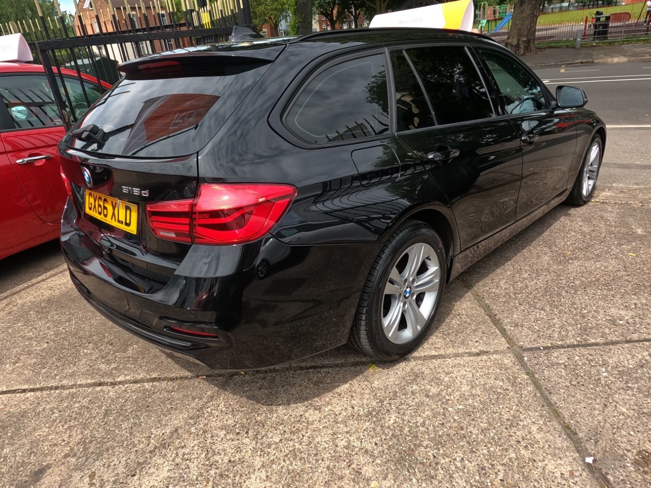 bmw-318d-sport-62d07b7fbe471